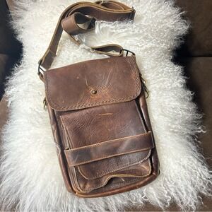 Tom Taylor genuine raw leather rustic crossbody bag Yellowstone rucksack